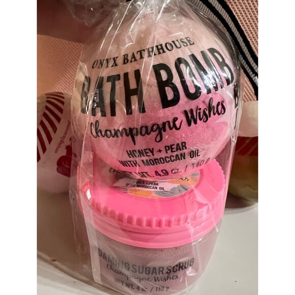 NEW Simple Pleasures Bath Bomb Fizzer Onyx Bathhouse Sugar Scrub Set - Picture 3 of 9